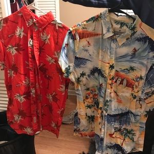 2 American eagle shirts